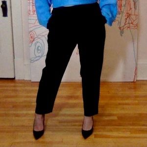 ❌SOLD❌ Zara black hi-rise crepe dress pants